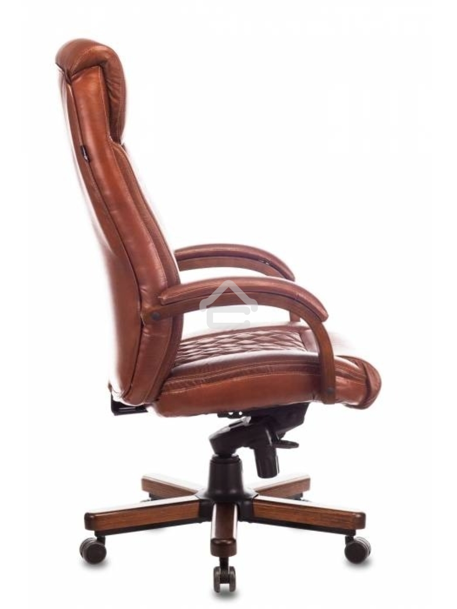 Кресло руководителя Бюрократ T-9924WALNUT светло-коричневый Leather Eichel, кожа, с подголов. крестовина металл/дерево