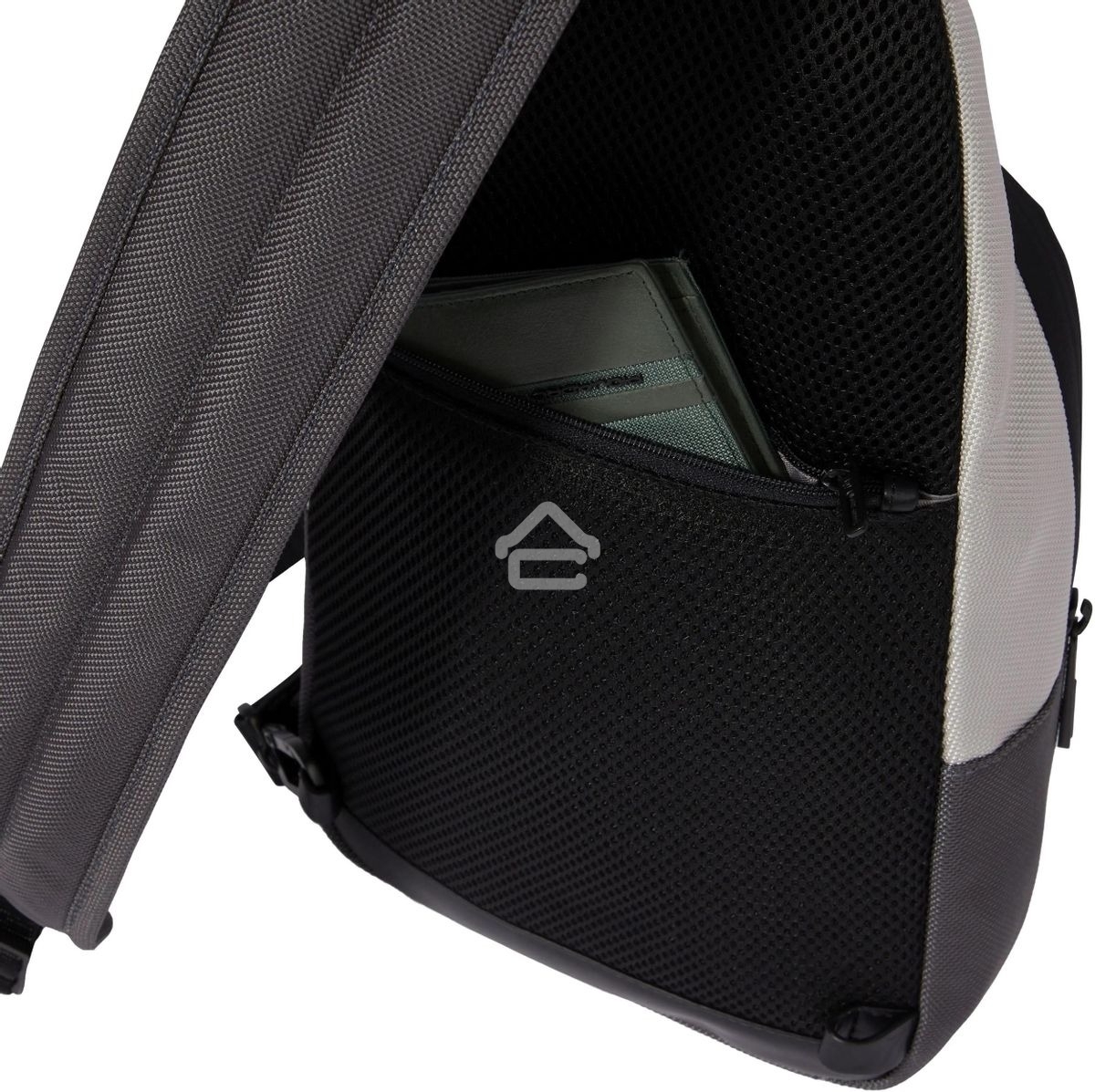 Рюкзак слинг мужской Piquadro Brief2 Special CA4536BR2S/GRN, нейлон/натур.кожа, серый/черный