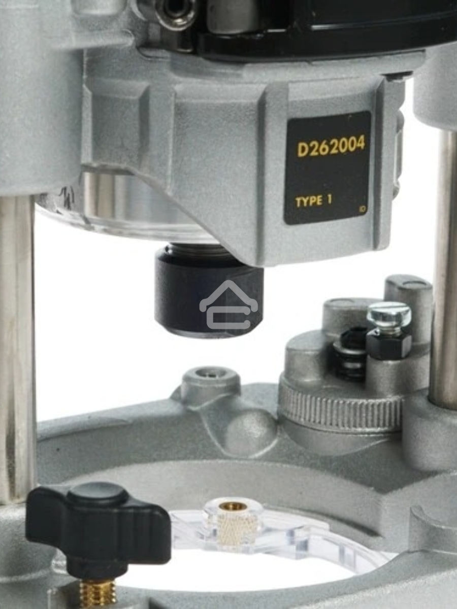 Фрезер DeWalt D26203. 900 Вт,16000-27000 об/мин,ход-55 мм