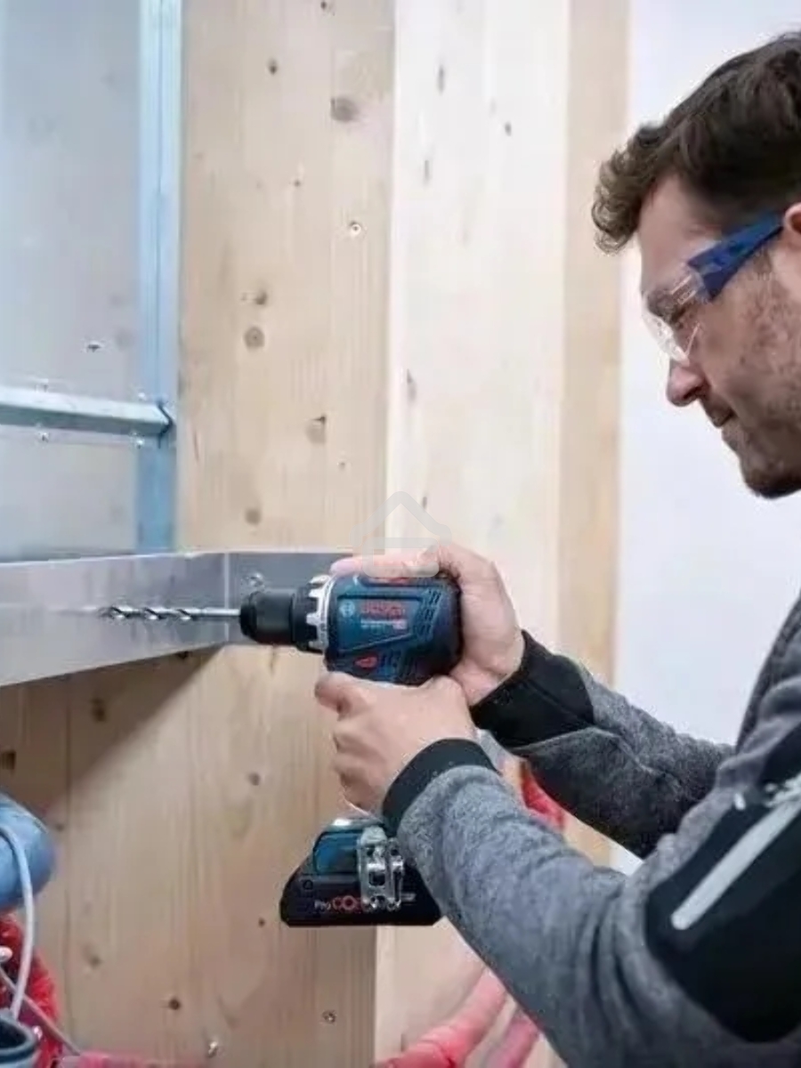 Дрель-шуруповерт Bosch GSR 18V-90 Аккумуляторная, Кейс