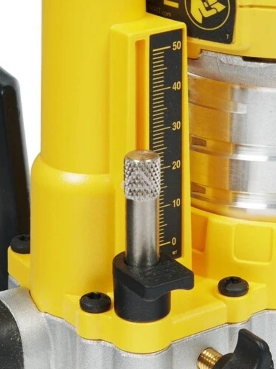 Фрезер DeWalt D26203. 900 Вт,16000-27000 об/мин,ход-55 мм
