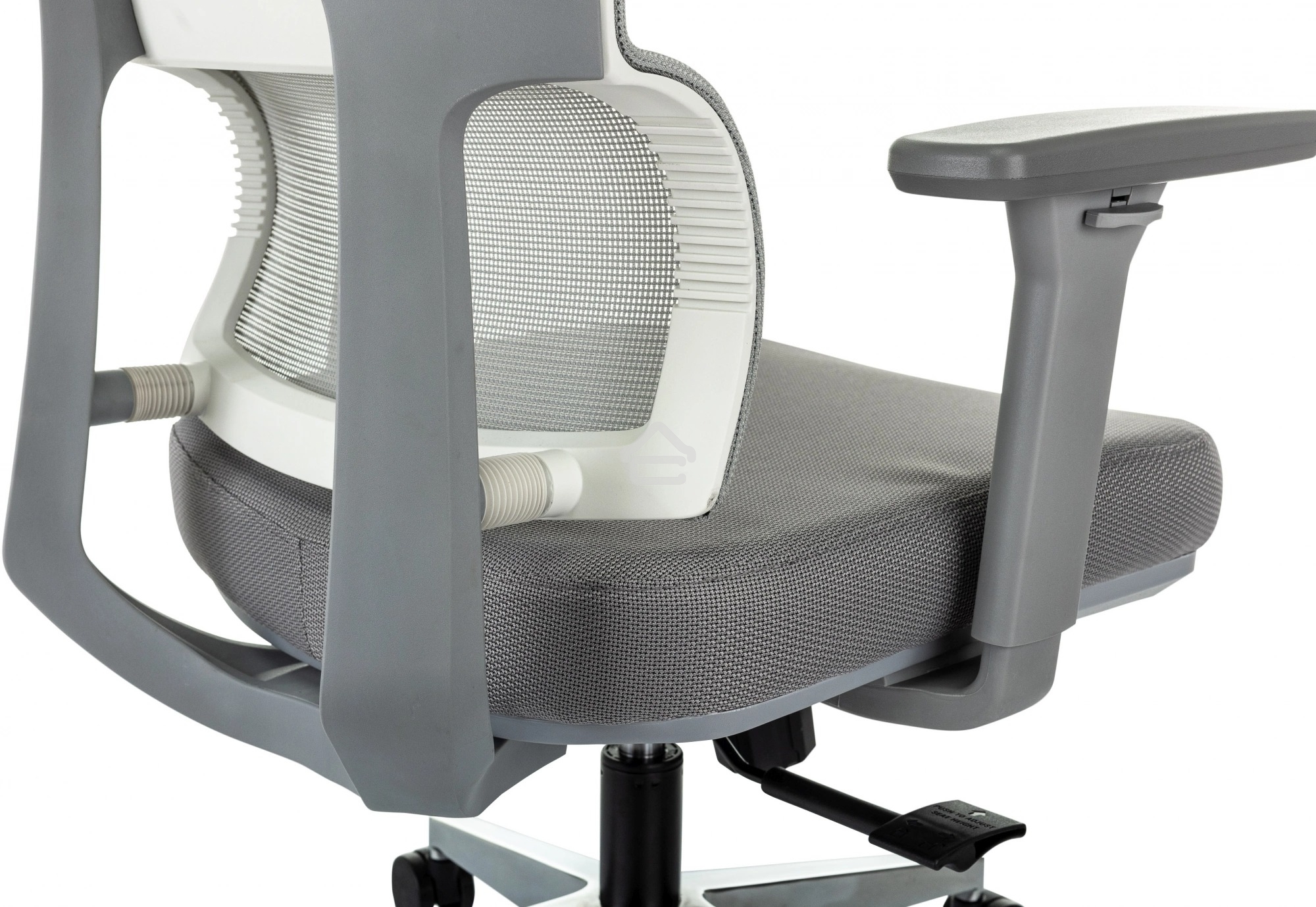 Кресло руководителя Бюрократ MC-G715N-H серый, сетка/ткань, с подголов. крестов. алюминий, пластик серый