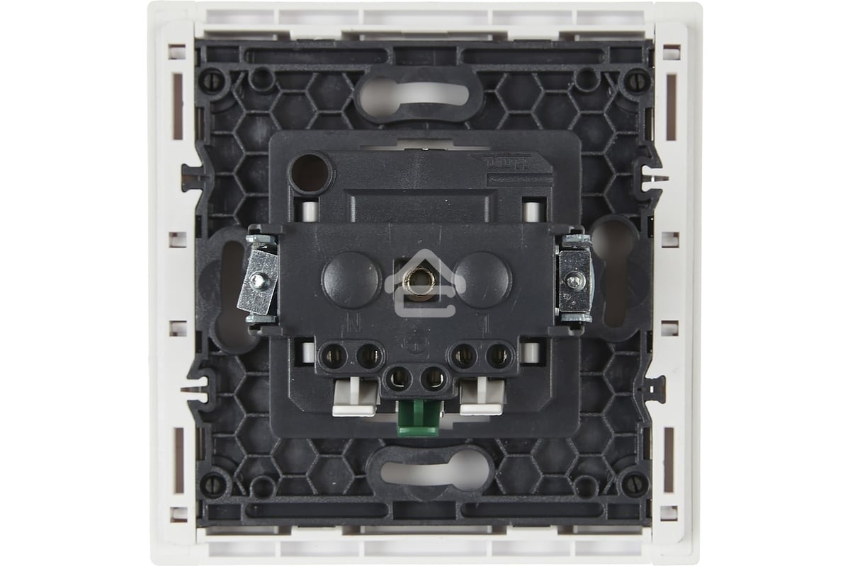 Розетка СП FORTE&PIANO FP213 16А с заземл. защ. шторки безвинт. крепл. белый IEK FP-R14-16-1-K01