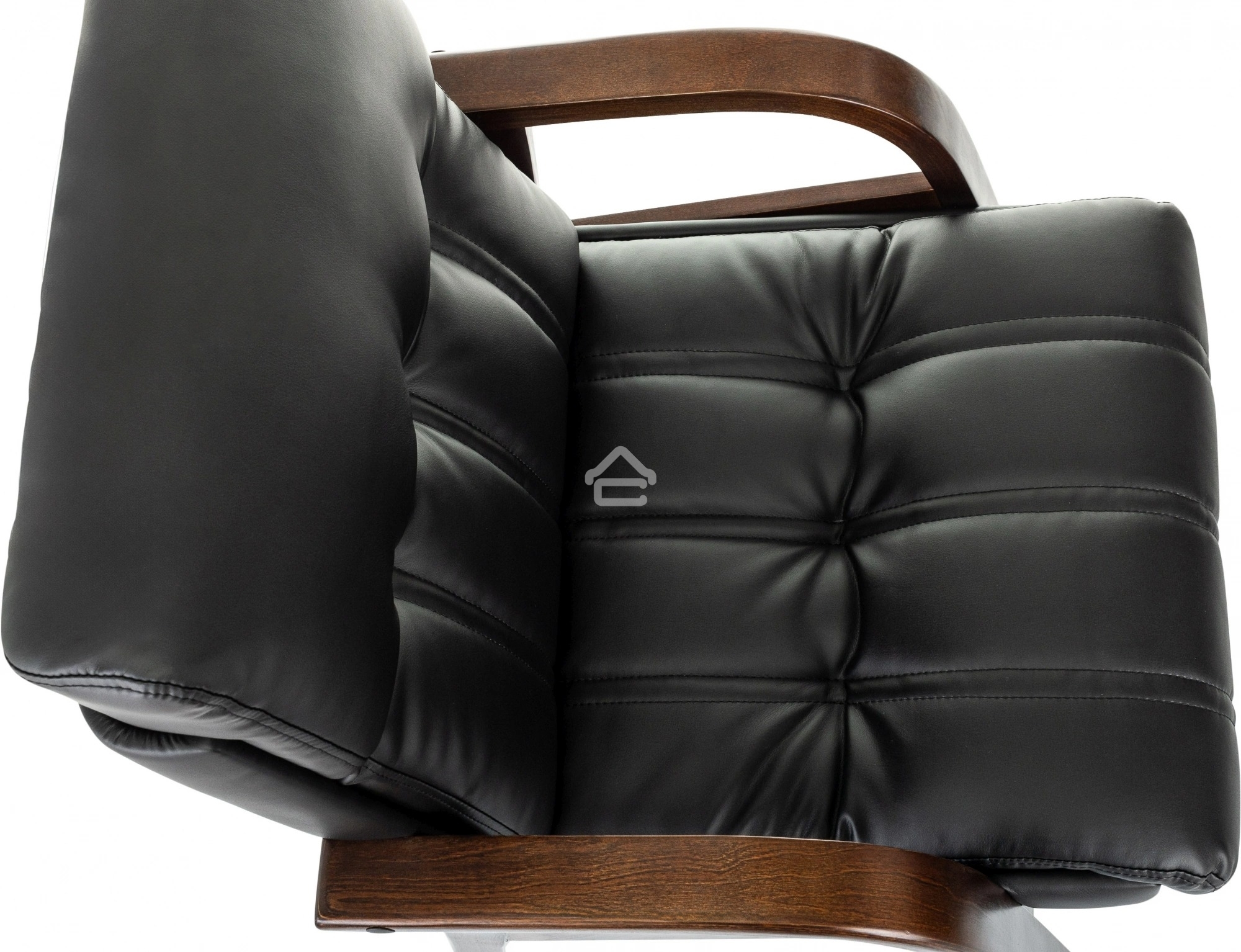 Кресло офисное Бюрократ T-9932W-CF-Eco черный, эко.кожа, на ножках, дерево