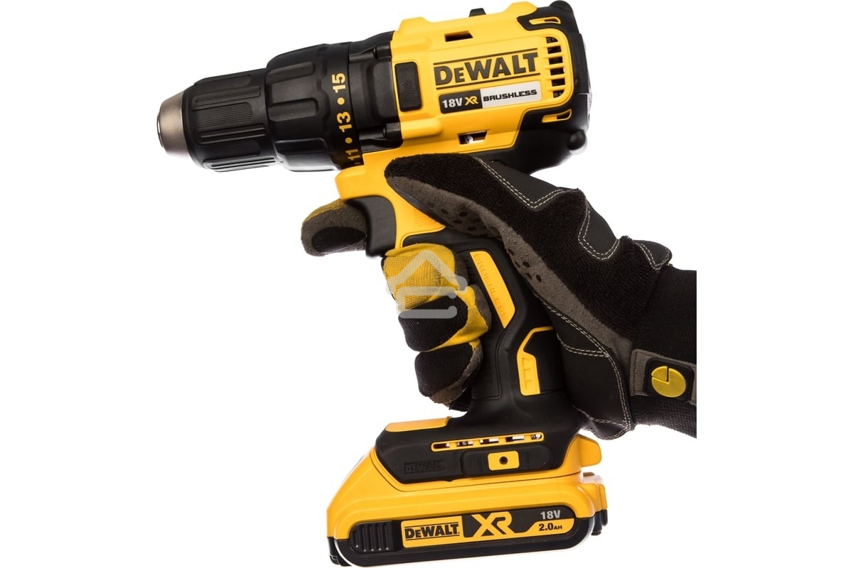 Аккумуляторная безударная бесщеточная дрель - шуруповерт XR DEWALT DCD777D2T-QW