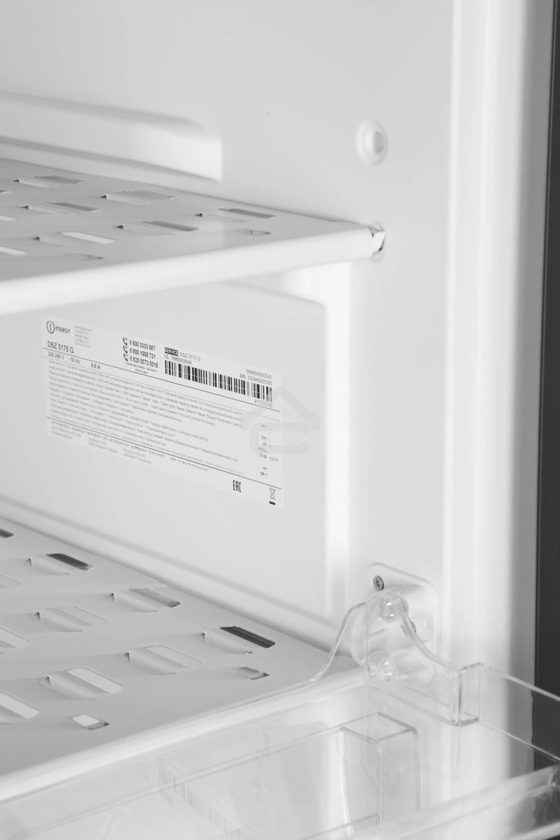 Морозильная камера Indesit DSZ 5175 G серебристый, 261 л, 4 ящика