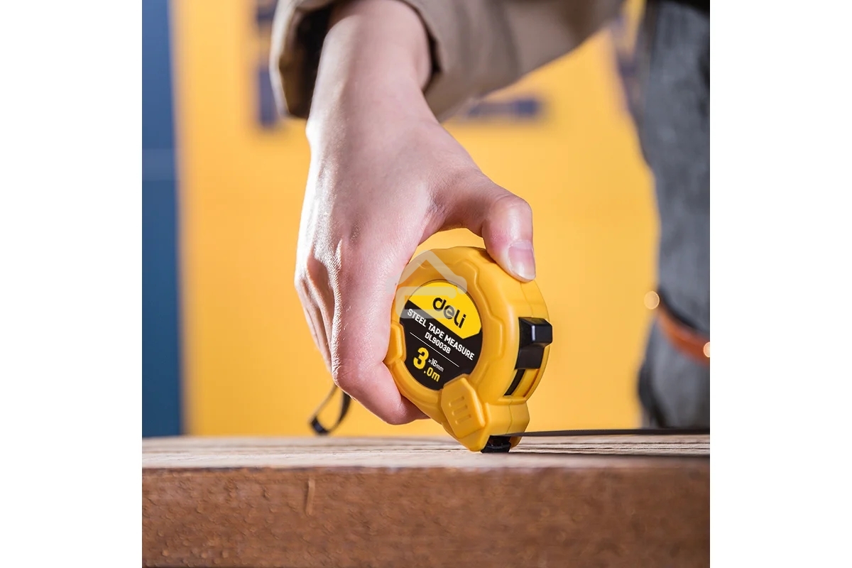 Рулетка Deli DL9003B 3мx16мм Метрическая. Корпус ударопрочный.
