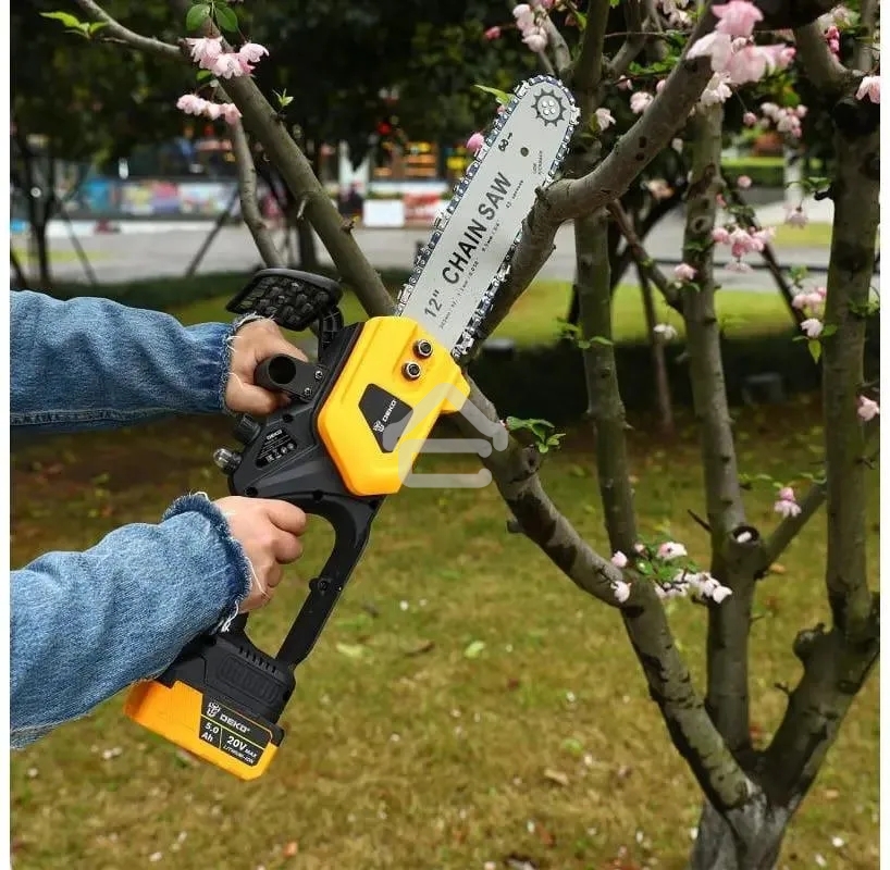 Электрическая цепная пила Deko DKCHS 20-12 дл.шины:12