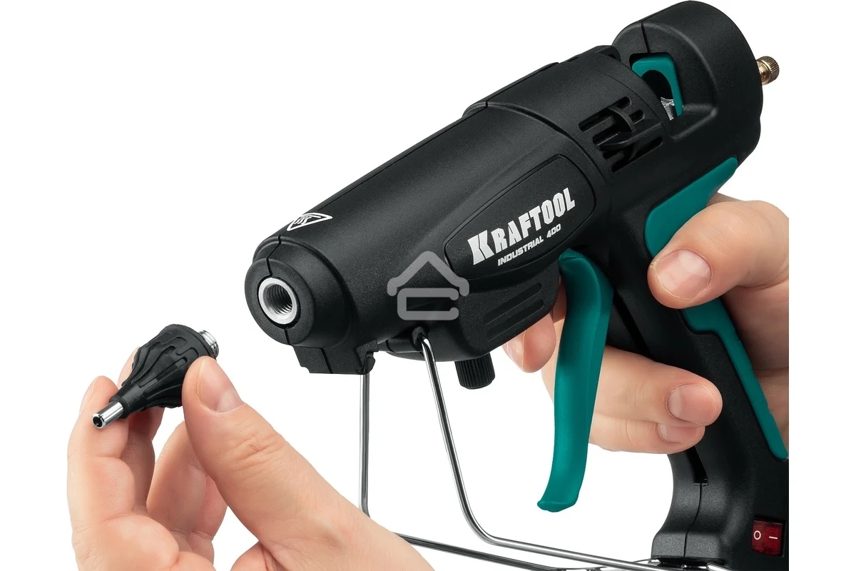 Пистолет клеевой KRAFTOOL 06843-300-12 PRO регулятор темп, выход клея 1,5 кг/час, d=12мм, 300Вт