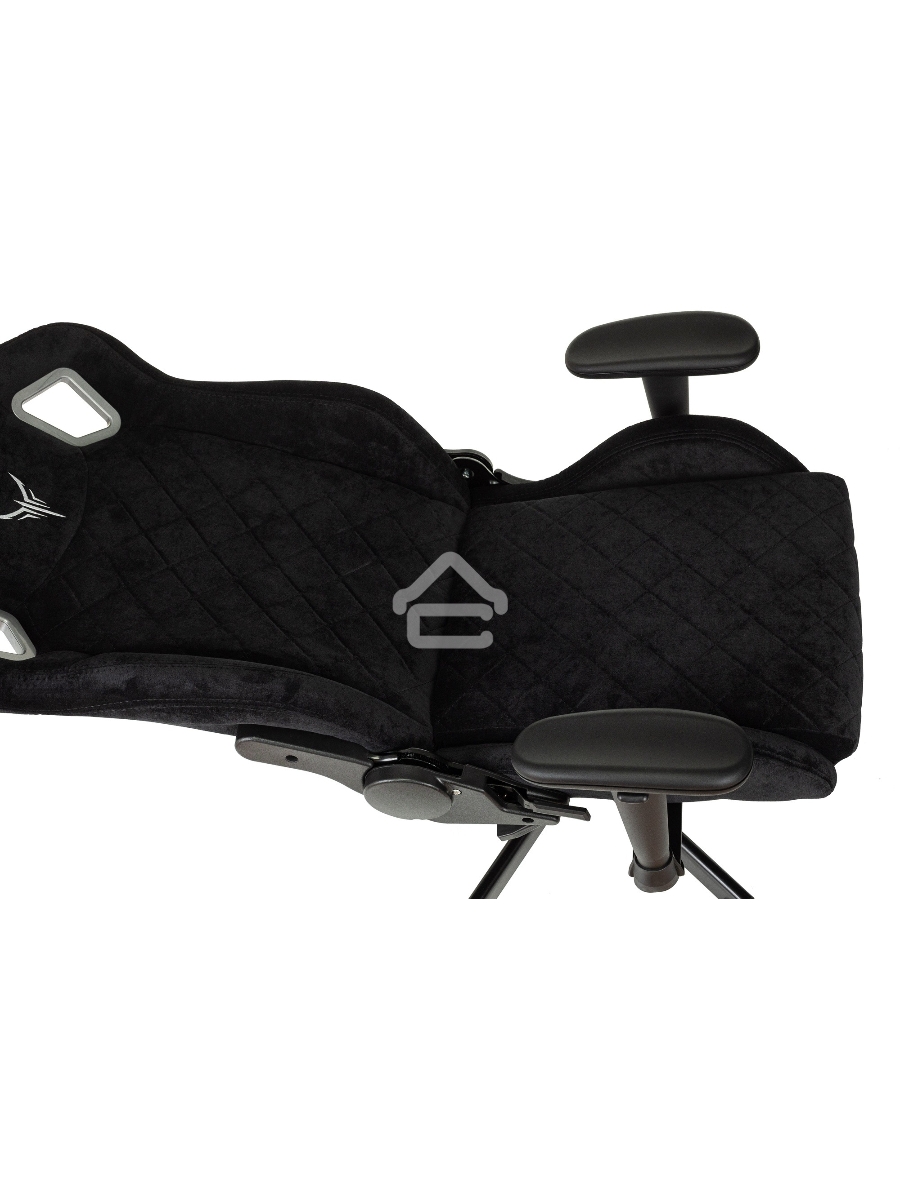 Кресло игровое Knight Outrider Light-20 черный с подголов. крестовина металл