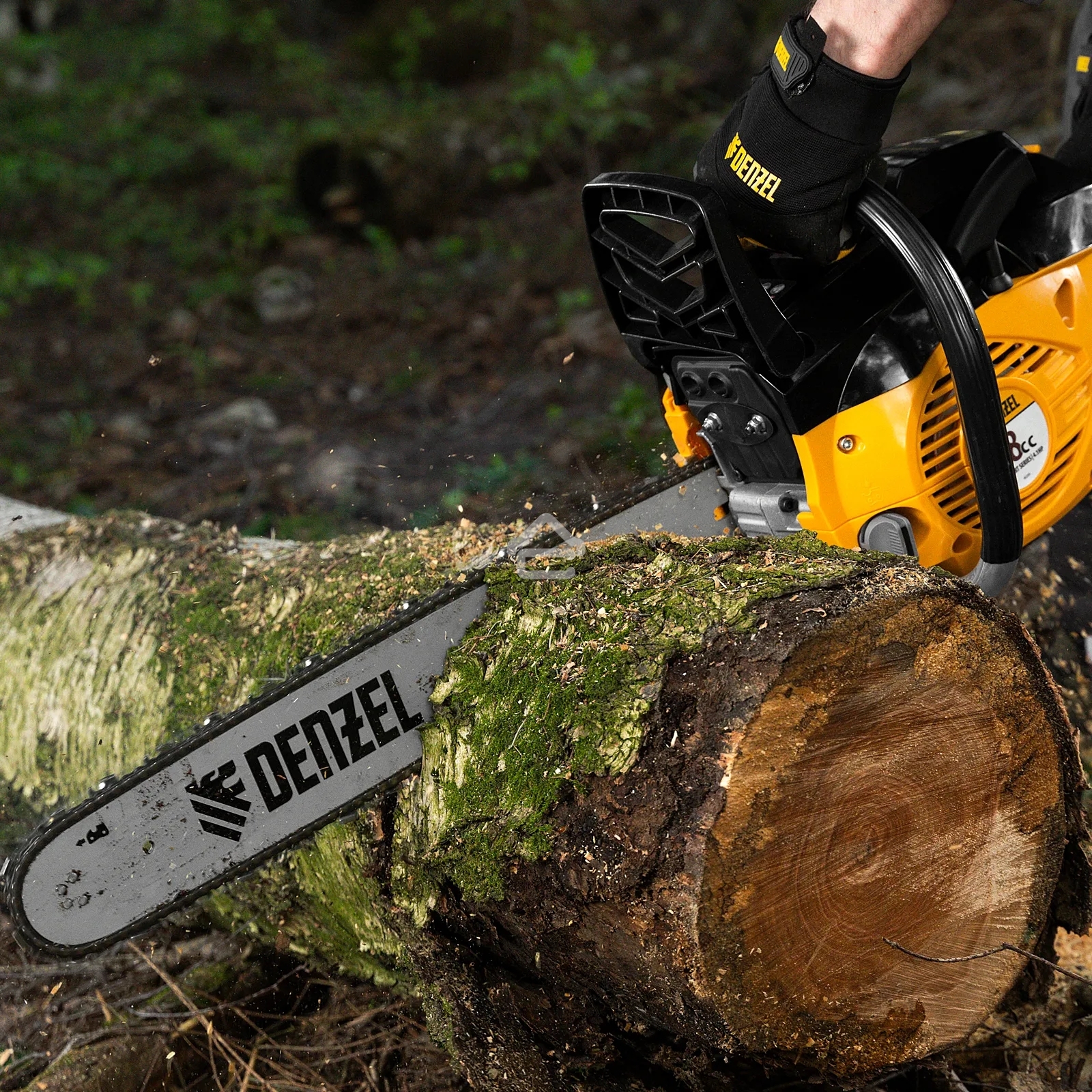 Пила цепная бензиновая Denzel DGS-5820, шина 50 см, 58см3, 4,1 л.с., шаг 0,325, паз 1,5 мм