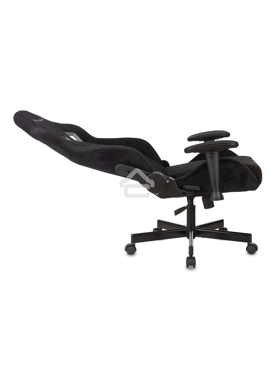 Кресло игровое Knight Outrider Light-20 черный с подголов. крестовина металл