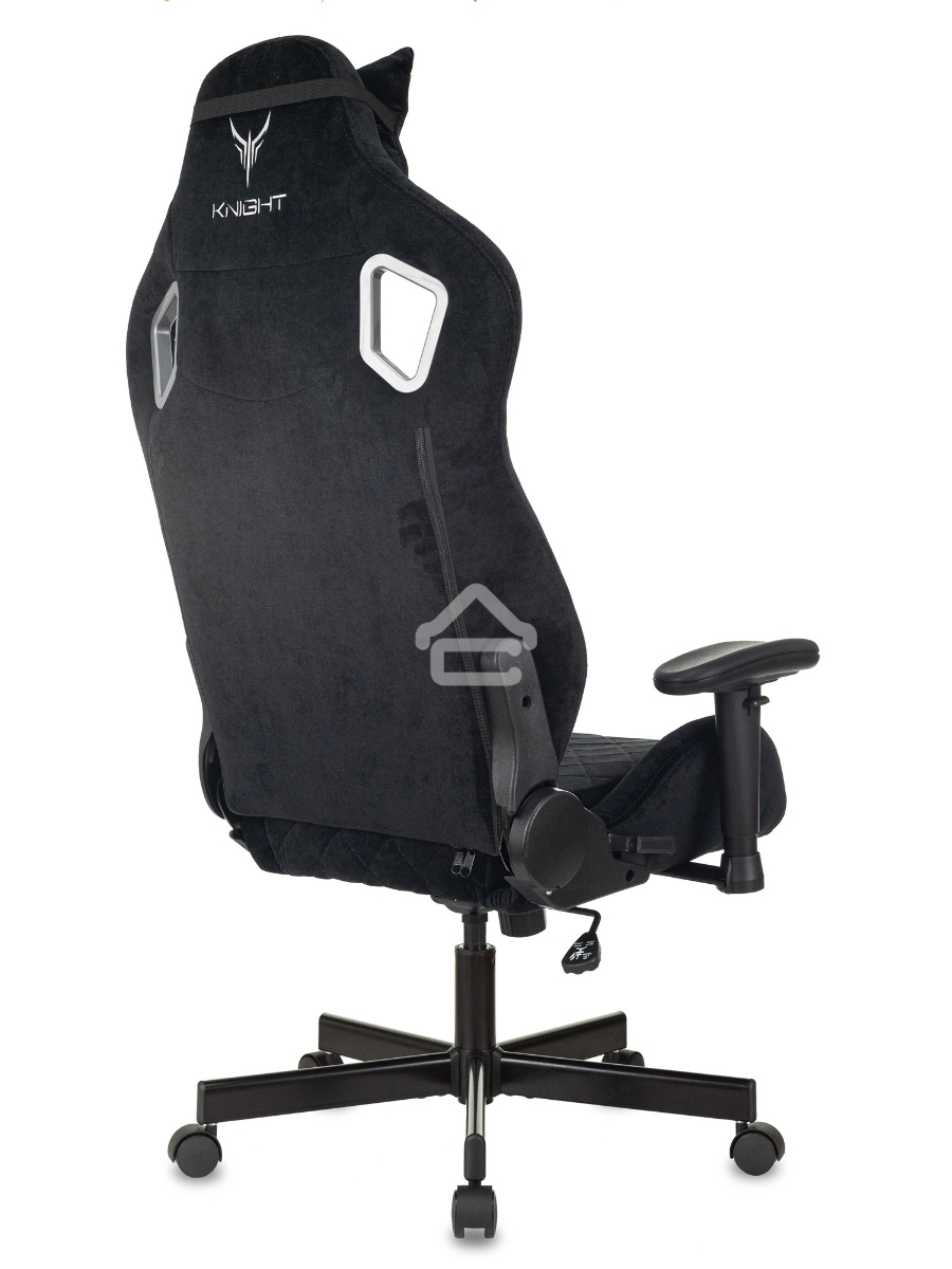 Кресло игровое Knight Outrider Light-20 черный с подголов. крестовина металл