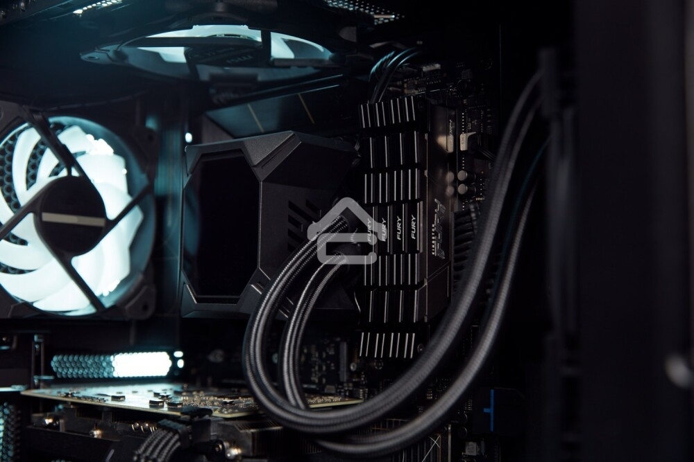 Оперативная память Kingston Fury Renegade, DDR4, 32GB (2x16GB), 3200MHz, CL16, DIMM, с радиаторами, серый/черный