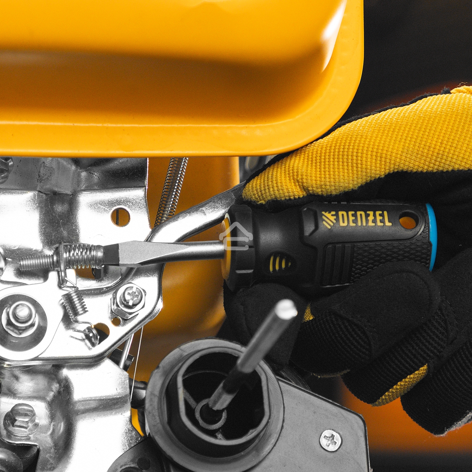 Отвертка Denzel SL6x38 мм, S2, 3к рукоятка