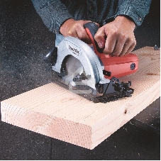 Пила дисковая Makita M5802