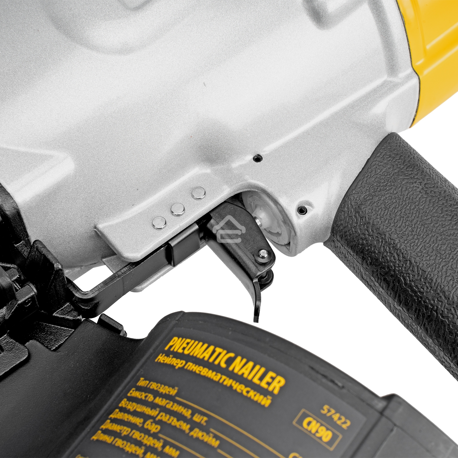 Нейлер пневматический Denzel CN90 для гвоздей CNW от 50 до 90 мм