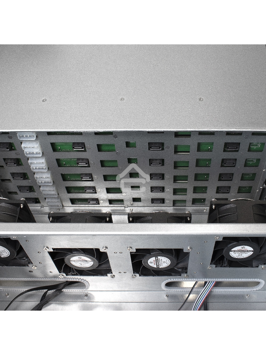 Серверный корпус ExeGate Pro 4U660-HS24 <RM 19