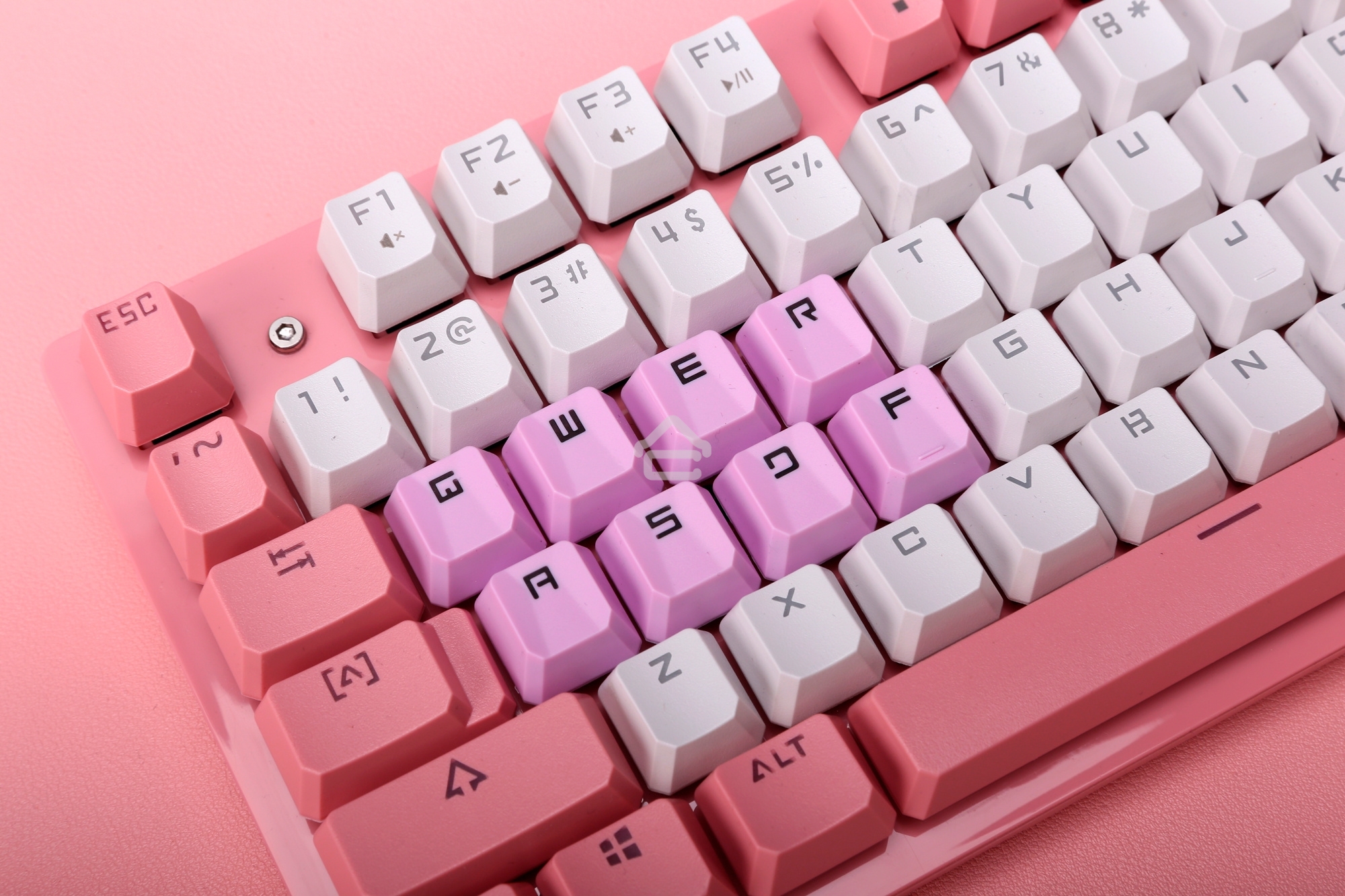 Клавиатура проводная A4Tech Bloody B800 Dual Color USB розовый/белый