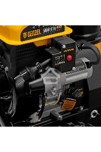 Бензиновая снегоуборочная машина SBM 610S PRO, 212cc, эл.старт, фара, обогрев  Denzel