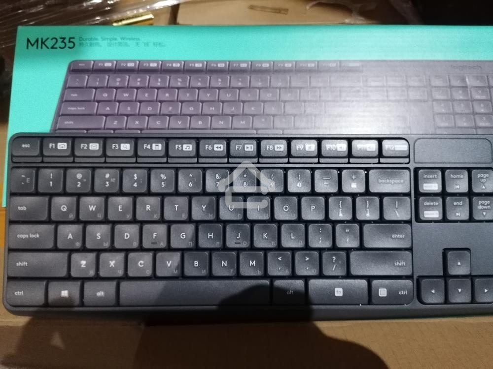 Комплект клавиатура + мышь Logitech MK235 клав:черный мышь:черный USB беспроводная