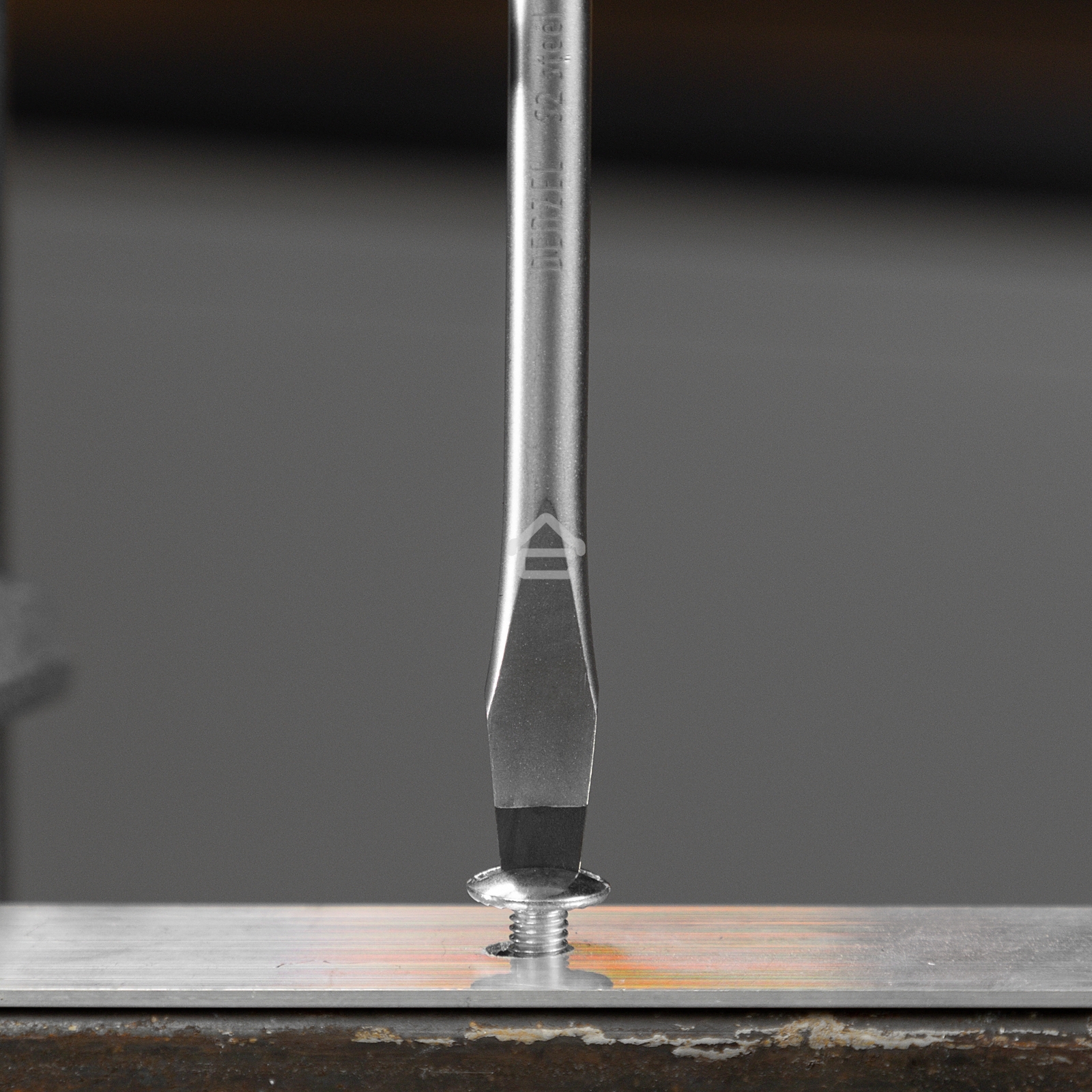 Набор отверток на полке Denzel 8 шт., PH+SL, S2, 3к рукоятка