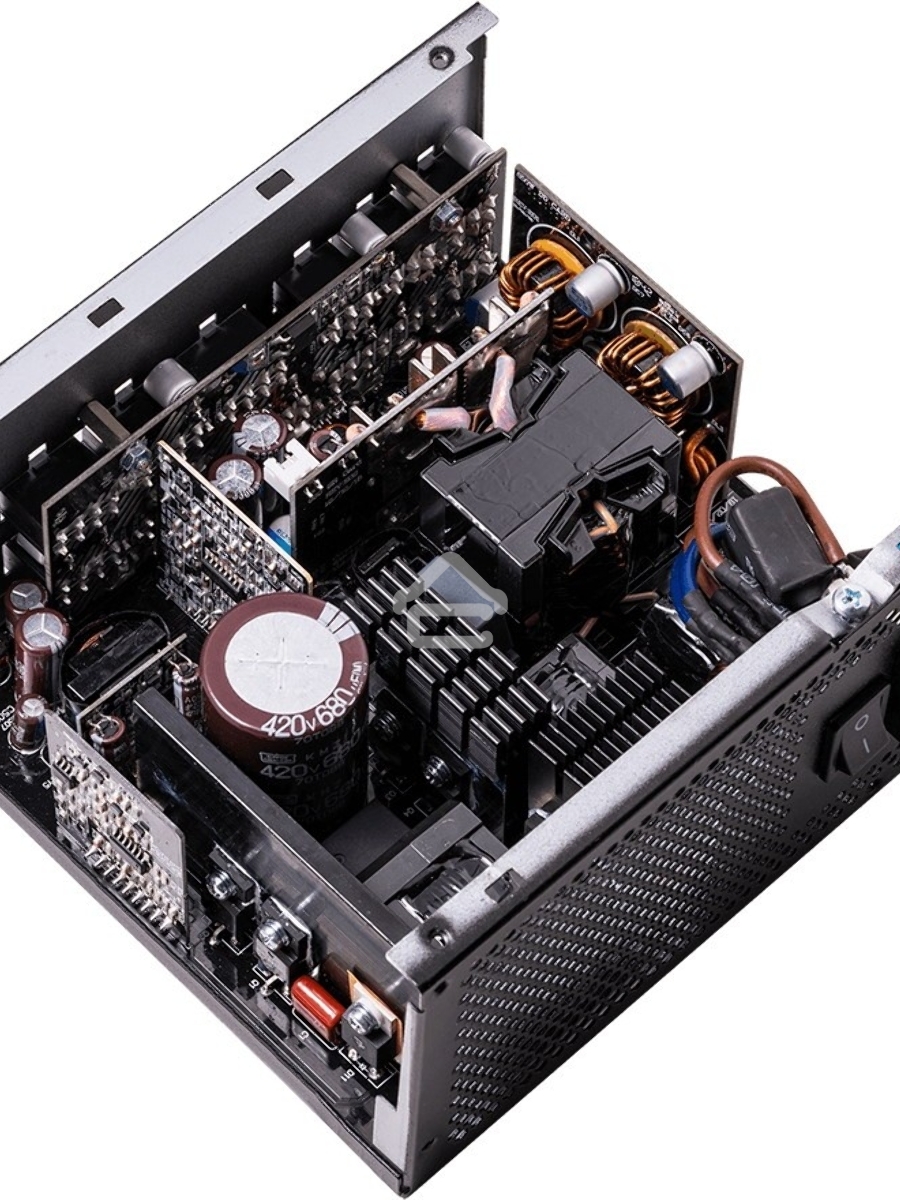 Блок питания XPG COREREACTOR650G-BLACKCOLOR (модульный 650 Вт, PCIe-4шт, ATX v2.31, Active PFC, 120mm Fan, 80 Plus Gold)