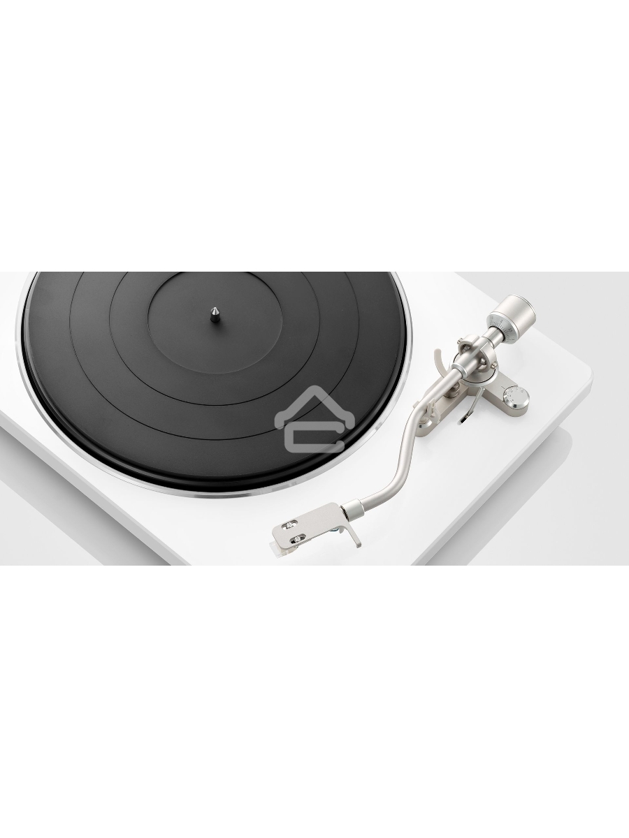 Проигрыватель винила Denon DP-400F, частично автоматический, белый