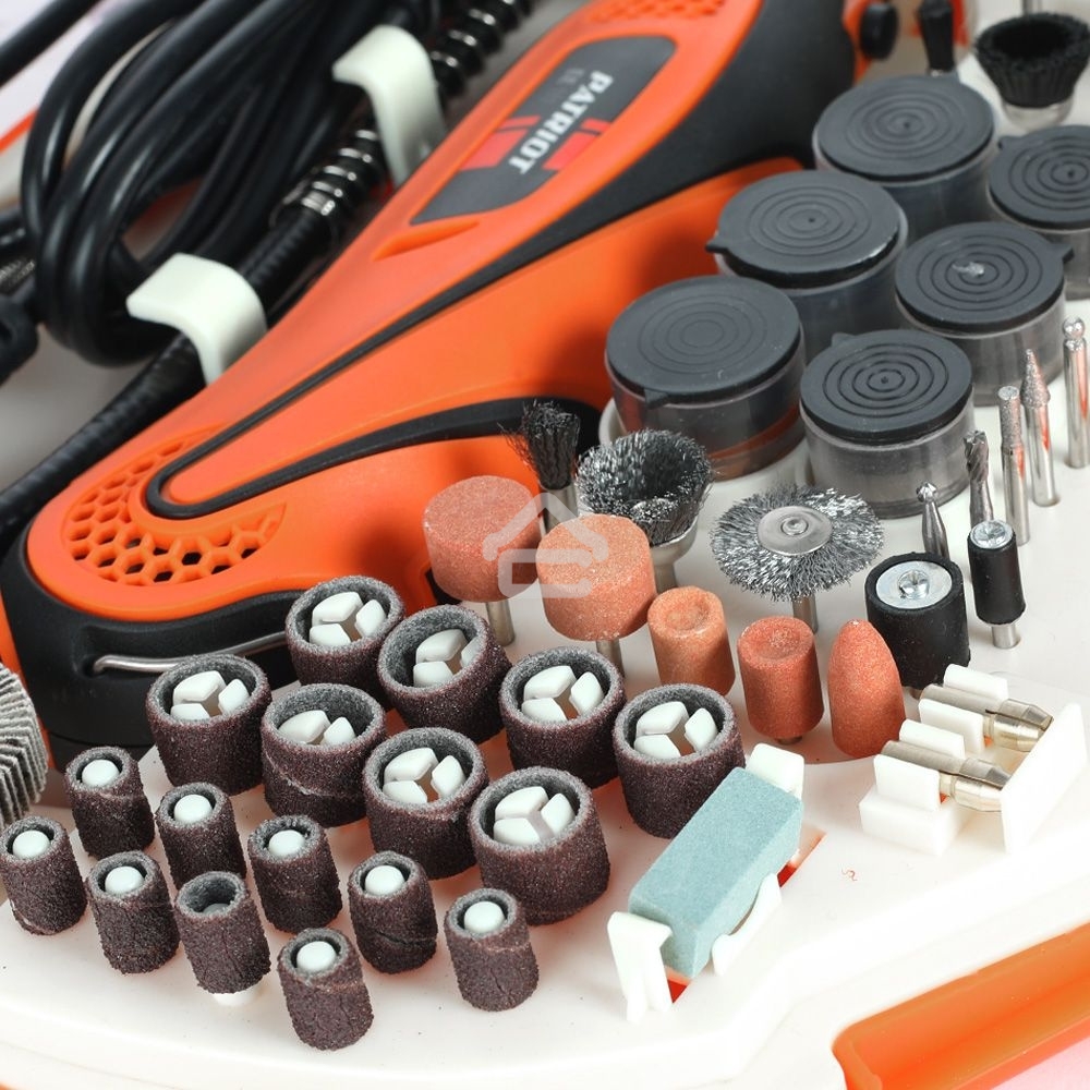 Прямошлифовальная машина (гравер) PATRIOT EE 111 с гибким валом, 140Вт, 210 насадок в комплекте, кейс