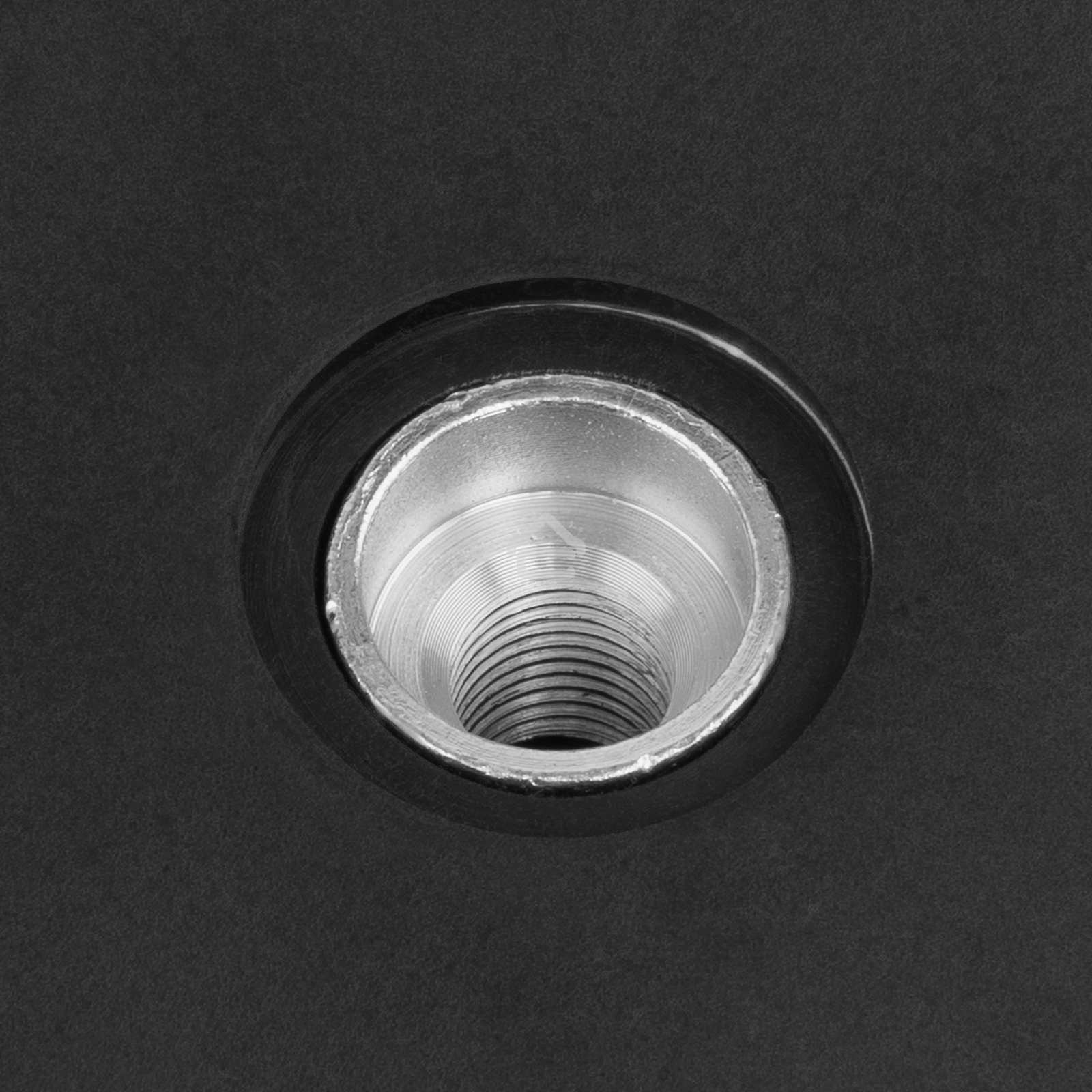 Катушка триммера Denzel полуавтомат. гайка М10х1,25L; гайка М10х1L; гайка М8х1,25L