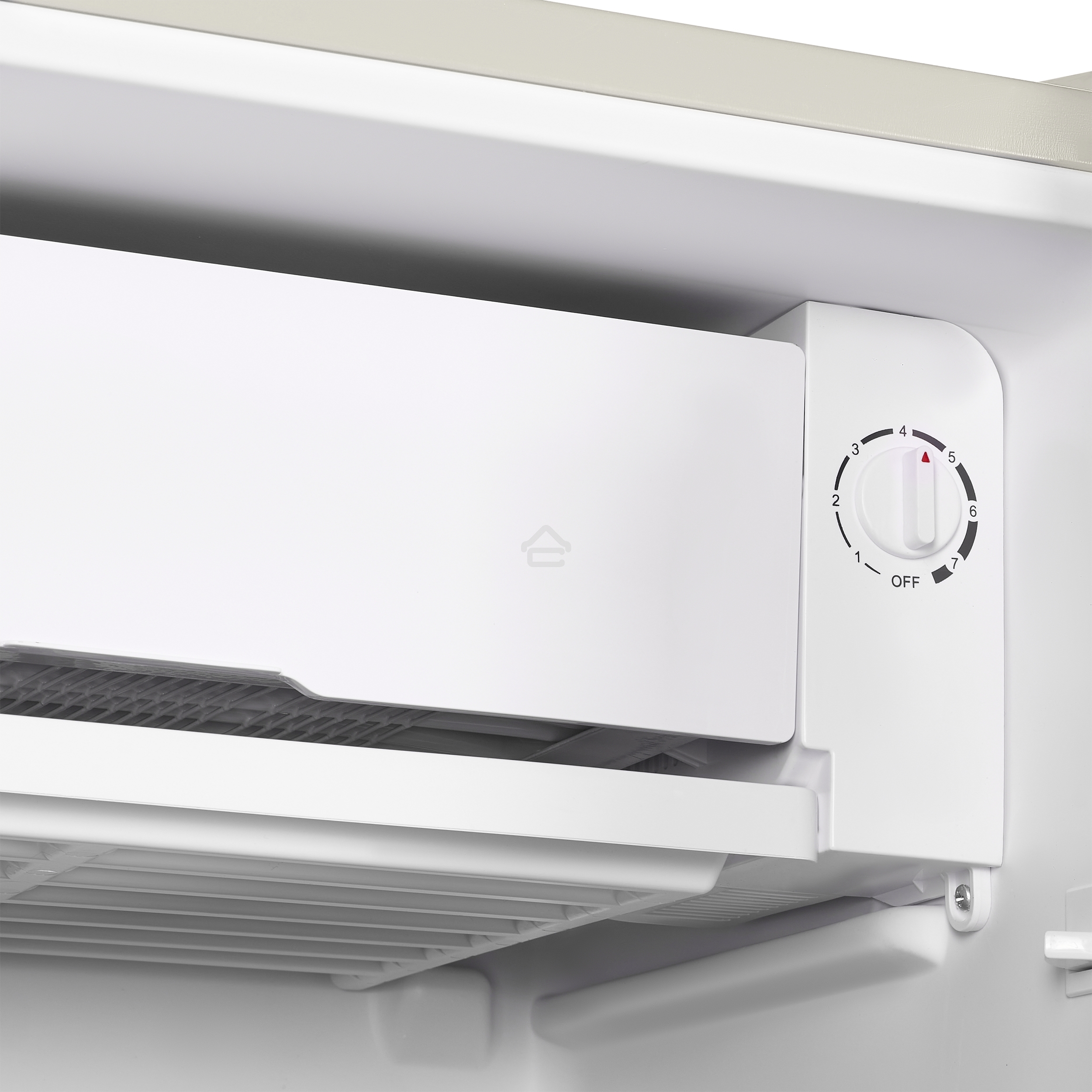 Холодильник Maunfeld MFF83RBG бежевый однокамерный 85л