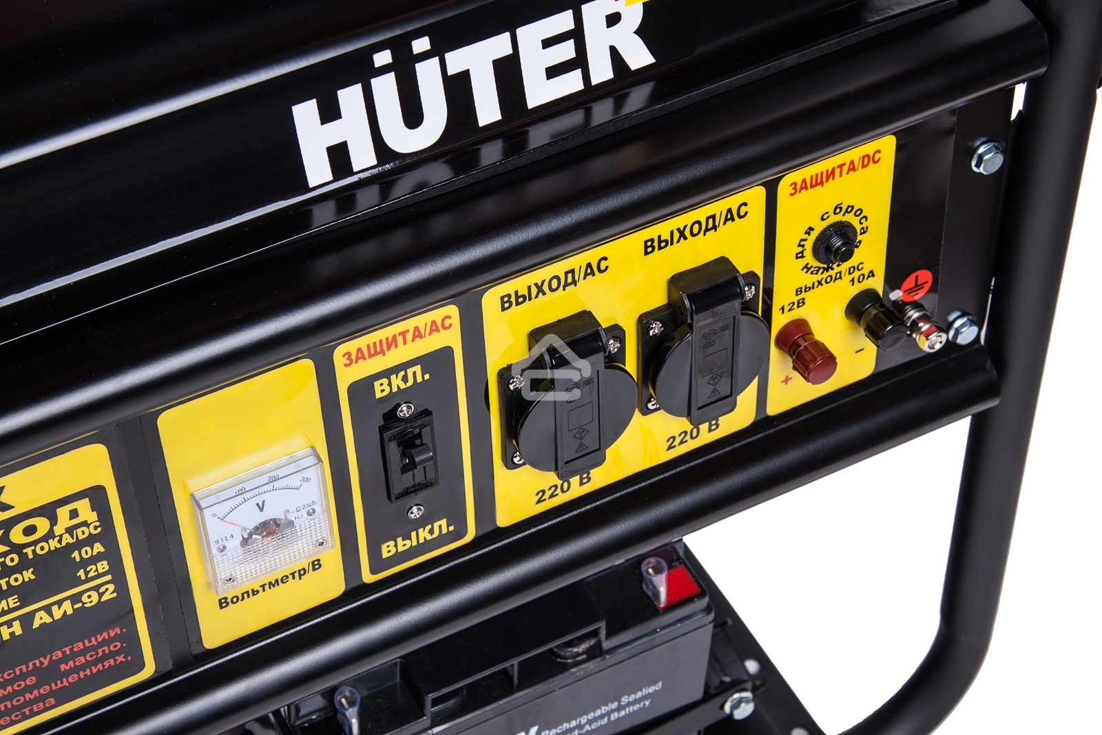 Электрогенератор бензиновый Huter DY6500LX, 5.5 кВт, 71 дБ, 89 кг