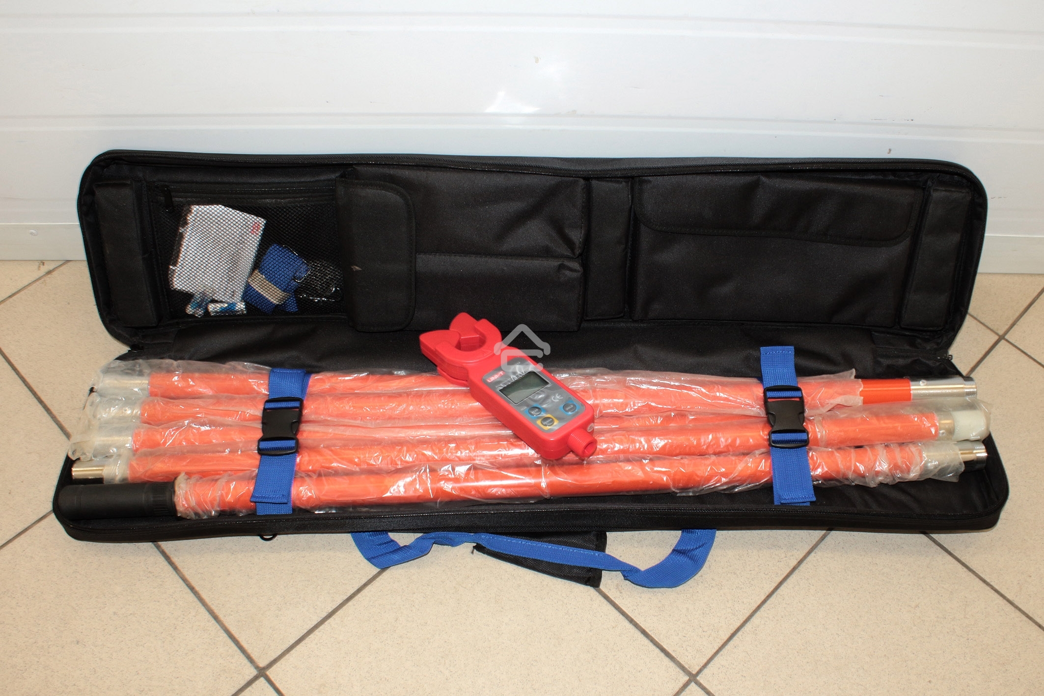 Токоизмерительные клещи UNI-T UT255A