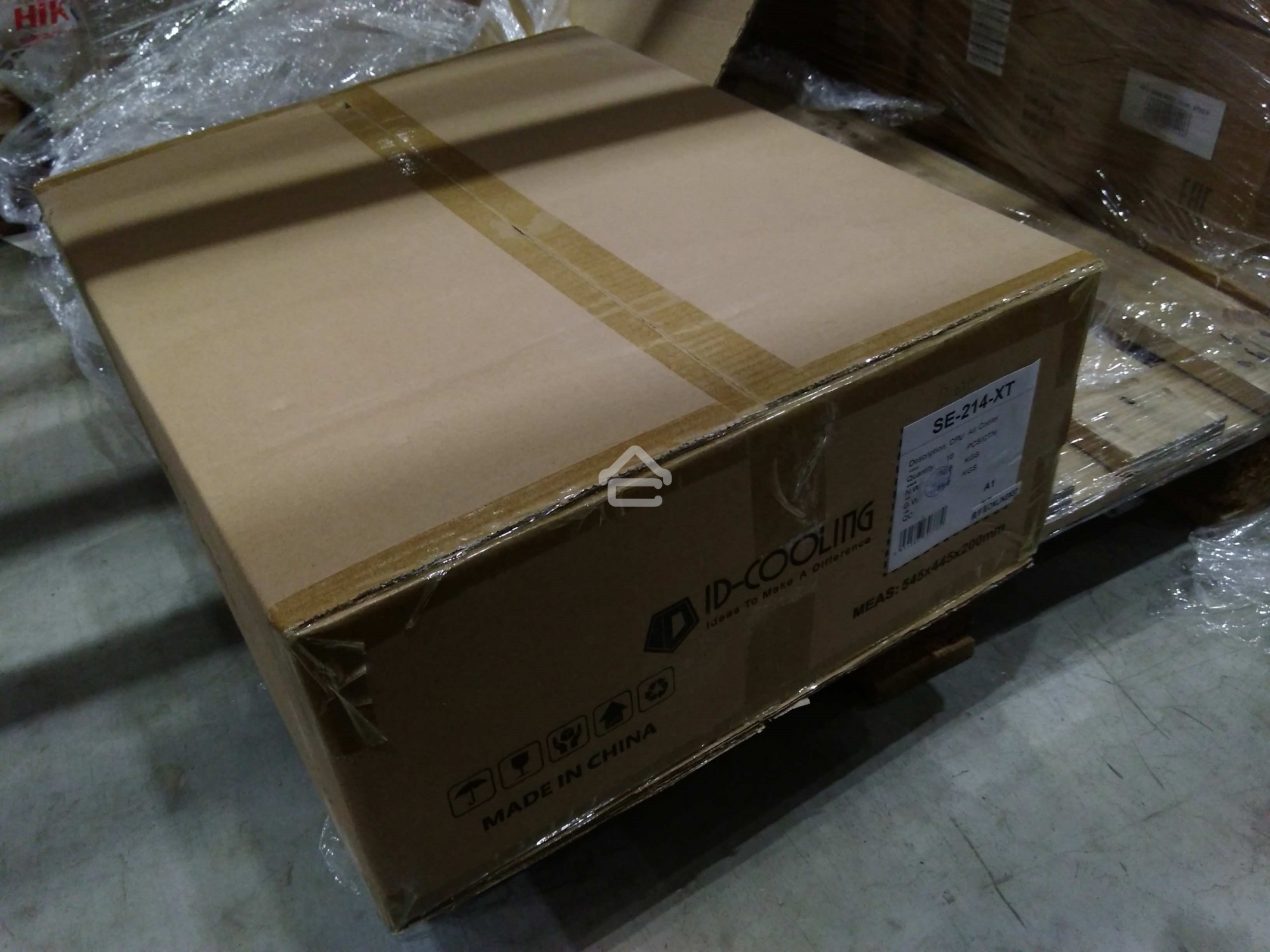 Кулер ID-COOLING. SE-214-XT черный 120мм алюминий/медь 1500rpm 27db 4-pin 180W 150мм