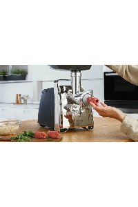 Мясорубка Bosch MFW67440 2000Вт черный/серебристый