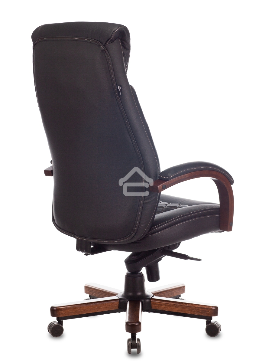 Кресло руководителя Бюрократ T-9924WALNUT черный, кожа, с подголов. крестовина металл/дерево