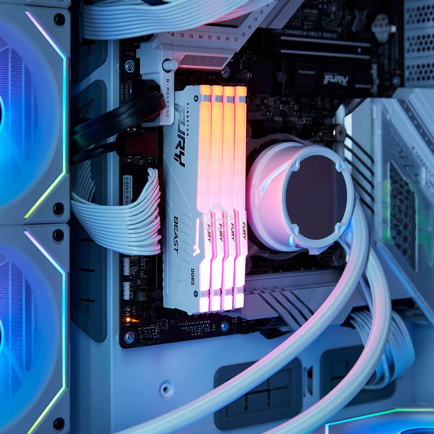 Оперативная память Kingston Fury Beast, DDR5, 16Gb (1x16Gb), 6000MHz, CL36, DIMM, с радиатором, RGB, белый