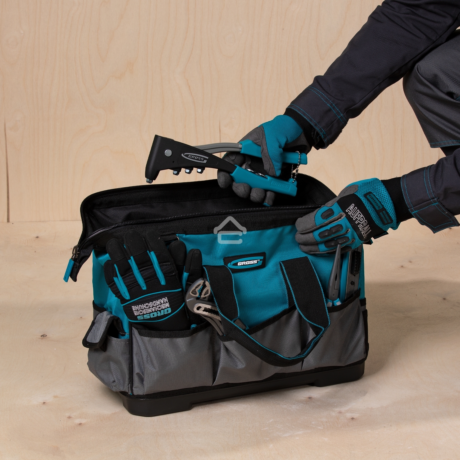 Сумка для инструмента Gross Handwerker, 26 карманов, пластик. дно, наплечный ремень, 400х225х310 мм