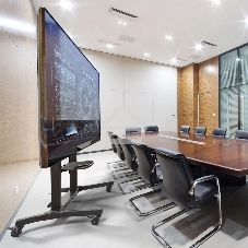 Мобильная стойка МОТОРИЗОВАННАЯ ONKRON на 1 ТВ/50-100