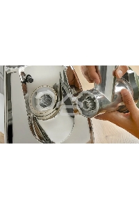 Мясорубка Bosch MFW67440 2000Вт черный/серебристый