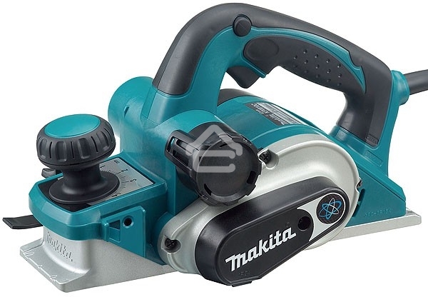 Рубанок Makita KP0810C Рубанок,1050Вт,12000об\м,ширина-82мм,глуб-4мм,3.2кг,кор,парал упор