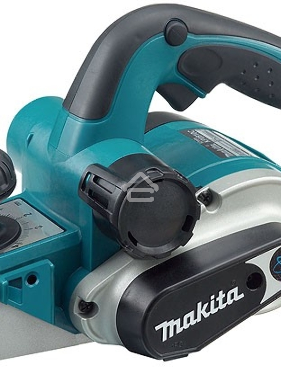 Рубанок Makita KP0810C Рубанок,{1050Вт,12000об\м,ширина-82мм,глуб-4мм,3.2кг,кор,парал упор}