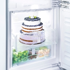 Холодильники Liebherr CUe 2831-26 001 белый двухкамерный 212/53л морозилка снизу