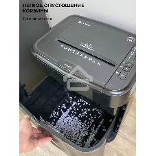 Шредер Heleos АП20-4 черный с автоподачей (секр.P-4) перекрестный 131лист. 20лтр. скрепки скобы пл.карты