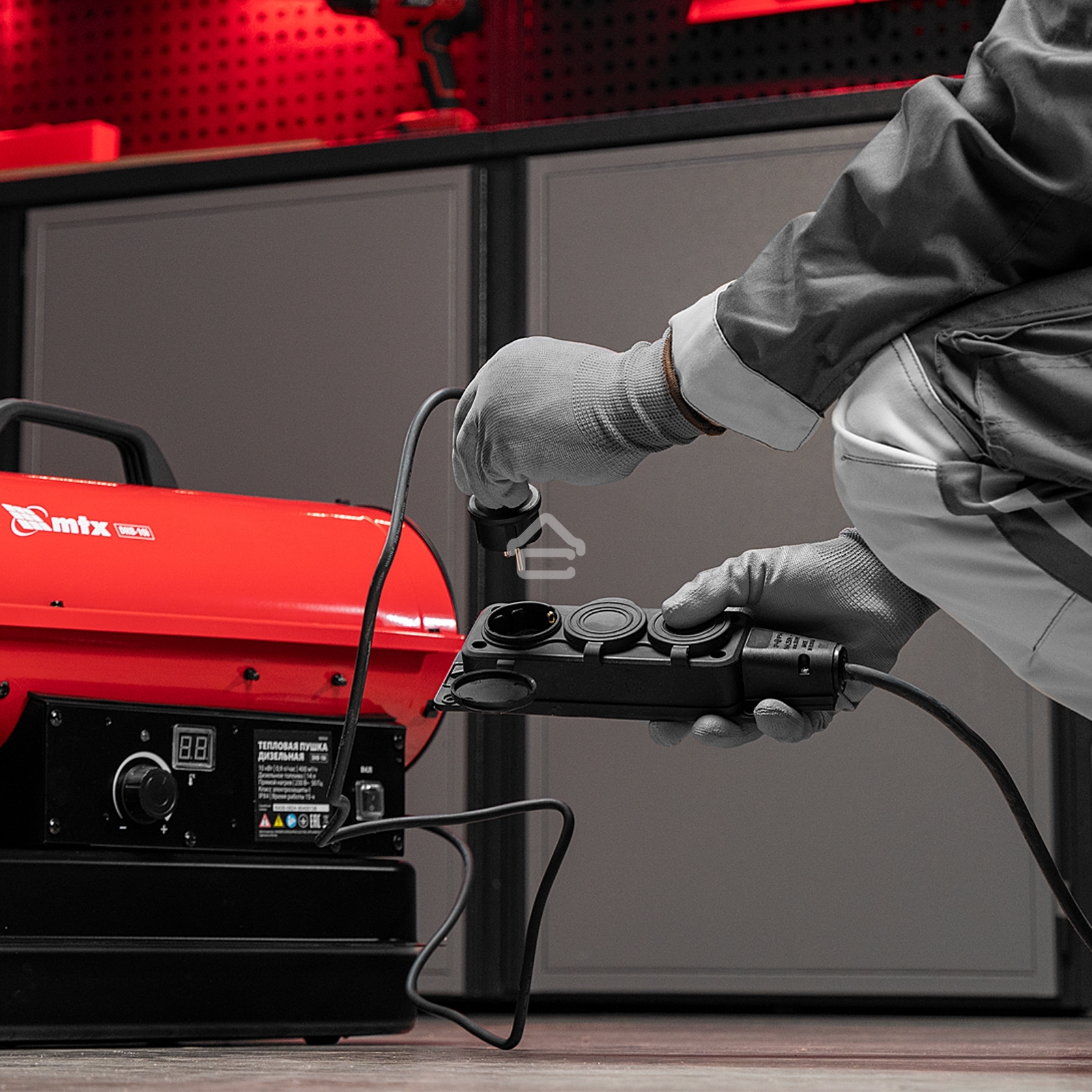 Дизельная тепловая пушка MTX DHB-10i, 10 кВт, 400 м3/ч, прямой нагрев, термостат