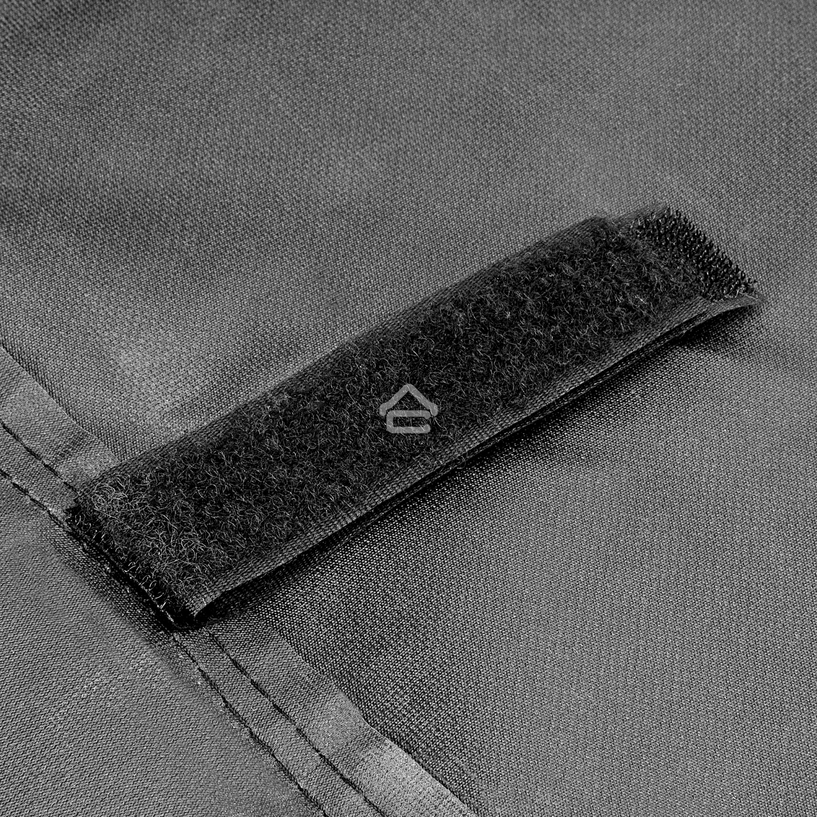 Чехол универсальный для генераторов Denzel