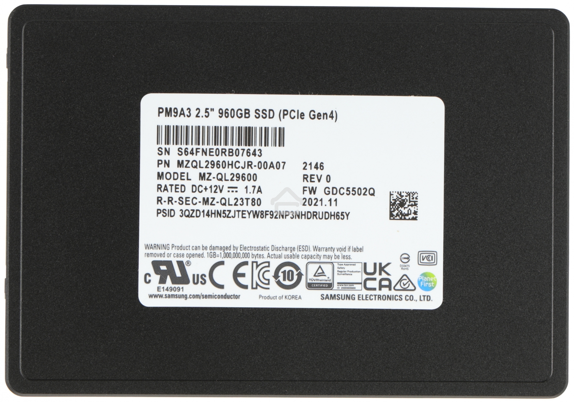 Накопитель SSD Samsung Enterprise PM9A3 черный MZQL2960HCJR-00A07 960Gb, PCIe 3.1 x4, 2.5