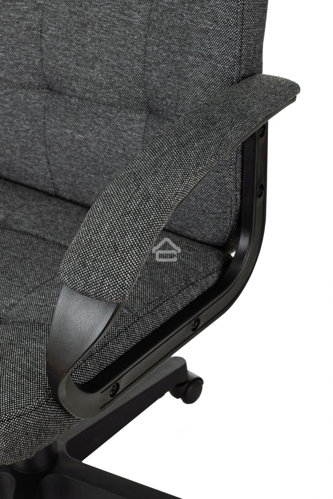 Кресло руководителя Бюрократ CH 002 Fabric 3C1 серый, крестов. пластик