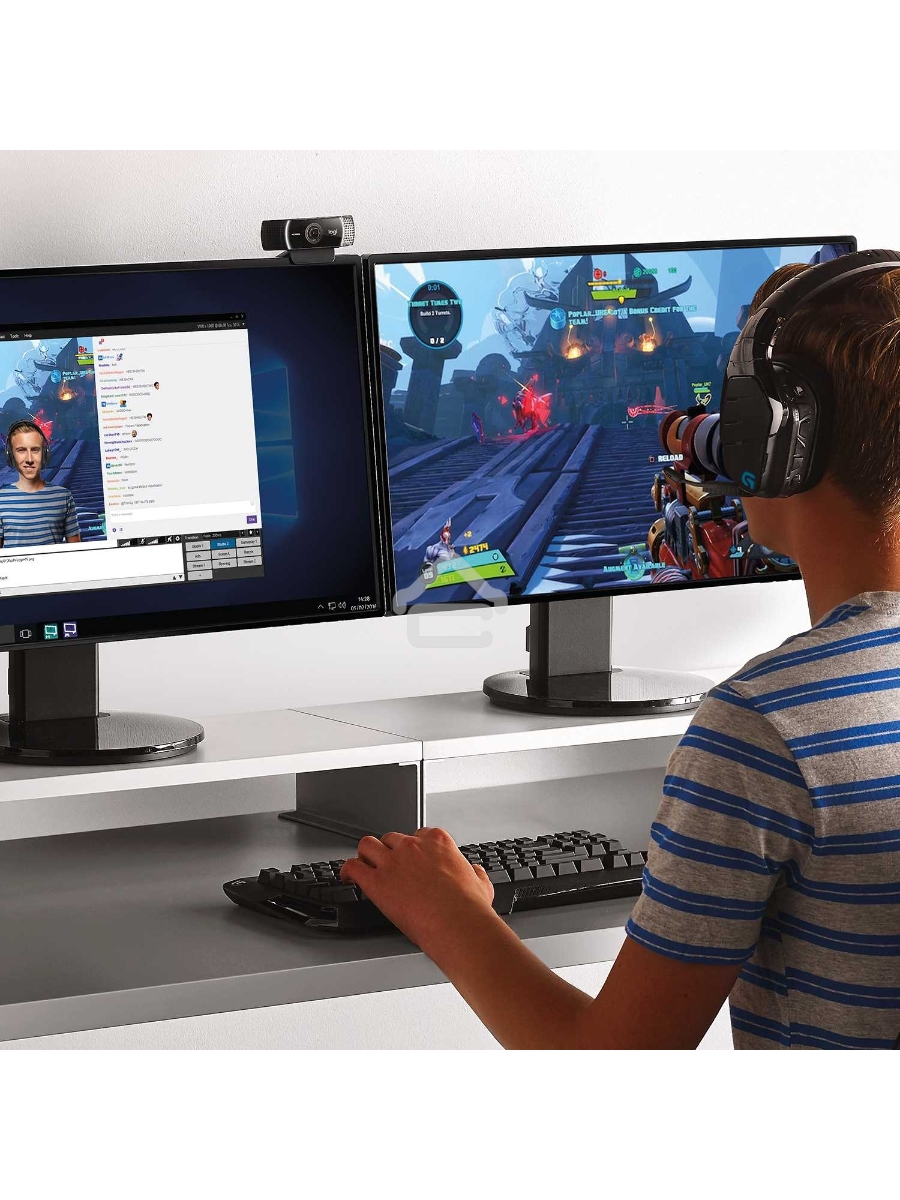 Цифровая камера Logitech C922 Pro Stream Webcam