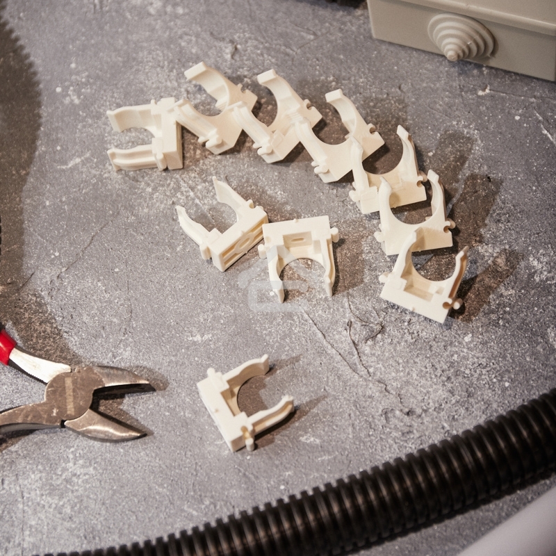 Крепеж-клипса для монтажного пистолета Ø 20 мм, белая (100 шт/уп) Rexant